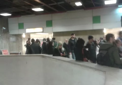 UPDATE! Alertă falsă cu bombă în Piața Unirii. Circulația a fost reluată