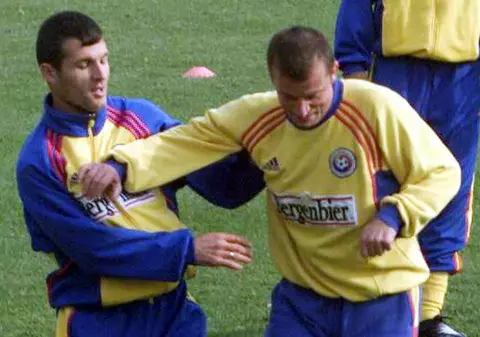 Euro 2016. Sabău vede o Românie limitată, la turneul final: ”Ar trebui să ne mulțumim cu participarea”