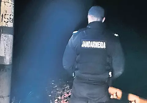 Brăileancă de 18 ani, rătăcită pe un câmp, salvată de jandarmi