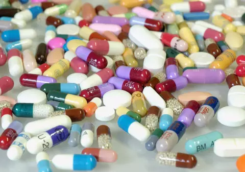 UPDATE | Superbacteria rezistentă la toate antibioticele a fost descoperită și în Anglia