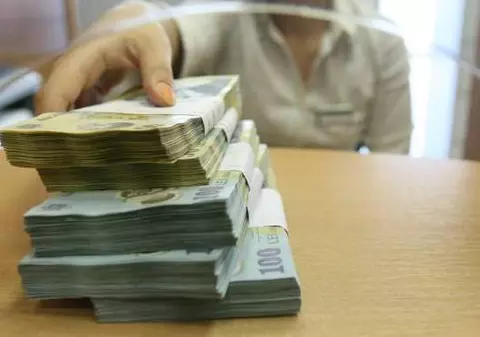 MARE SCANDAL pe banii de salarii în Senat! Vezi ce s-a întâmplat!