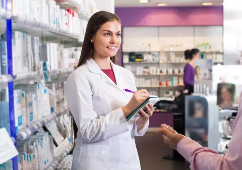 Medicamentele care nu trebuie să ne lipsească din casă de Sărbători