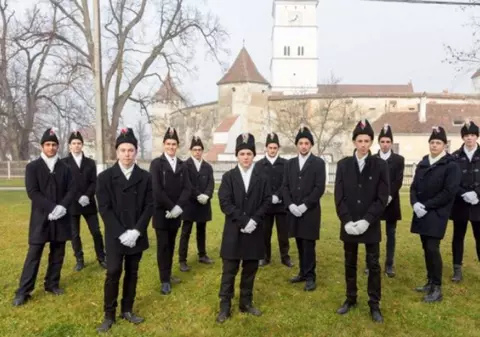 Colind ca acum 150 de ani la Hărman