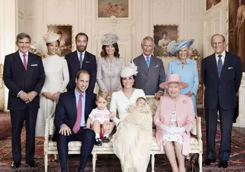 5 obiceiuri de Crăciun ale Familiei Regale Britanice