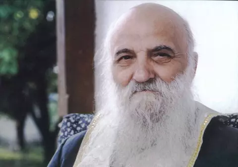 Profețiile părintelui Argatu: "Vom trăi timpurile cele de pe urmă, habar nu avem ce ne aşteaptă! Răutatea în lume va fi de nesuportat!"