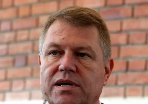 La mare, la soare! Unde își va petrece sărbătorile de iarnă Iohannis