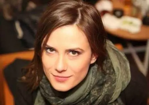 Zi tristă în familia Iulianei Gătej-Fluturica, moartă în ajun de Crăciun într-un teribil accident. Azi ar fi împlinit 32 de ani