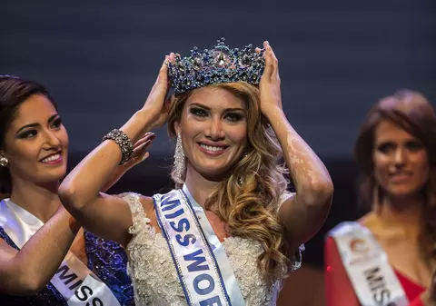 Mireia Lalaguna din Spania este noua MISS WORLD 2015 | FOTO & VIDEO