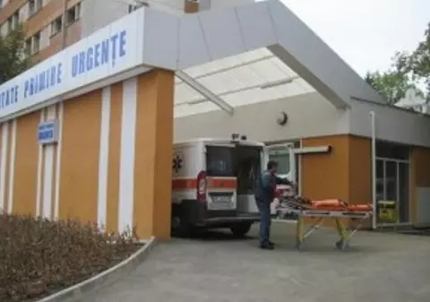 Cruzime față de părinți! Bătrâni trimişi să își petreacă Sărbătorile în spital