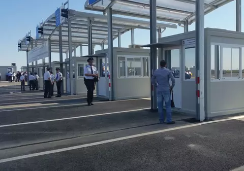 Punctul de frontieră Nădlac II, închis din cauza unei defecţiuni. Acesta a fost redeschis după câteva ore