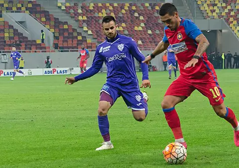 Liga 1. Steaua - ACS Poli 3-1. ^Careu pentru Reghe. Campioana a obținut a patra victorie consecutivă și a încheiat anul la șase puncte de Astra