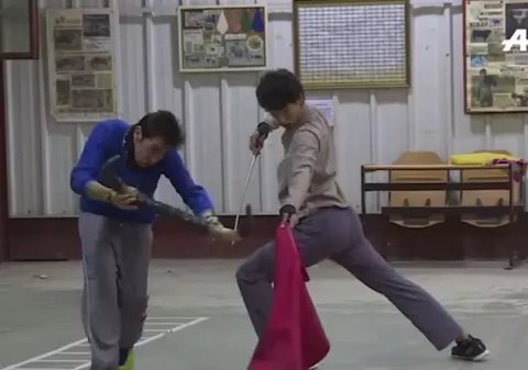 Cum se antrenează tinerii care doresc să devină toreadori | VIDEO