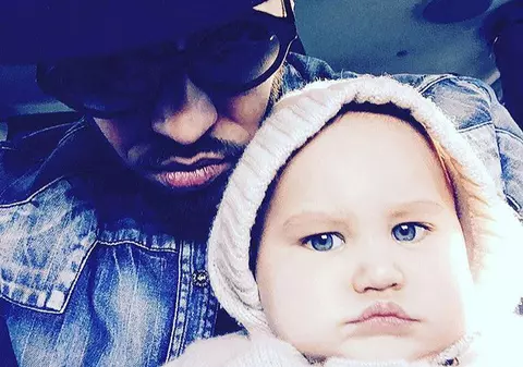 Alex Velea și-a tatuat chipul fiului său, Dominic | FOTO ÎN ARTICOL