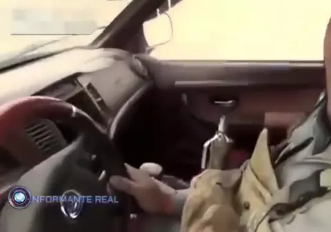 Ce face un terorist kamikaze, cu câteva minute înainte de a se arunca în aer | VIDEO