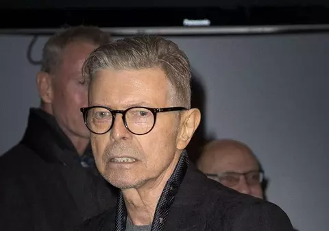 Răpus de cancer! Legendarul rocker David Bowie a murit la 69 de ani