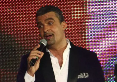 Imaginea care a creat isterie printre fani. Cum arăta Aurelian Temișan în urmă cu zece ani