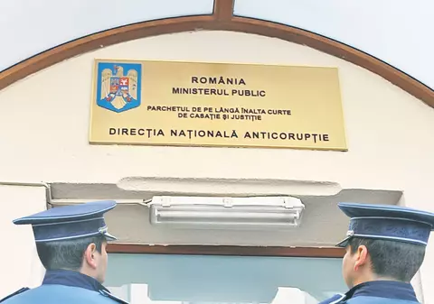 Polițiștii combinagii, noua țintă a DNA
