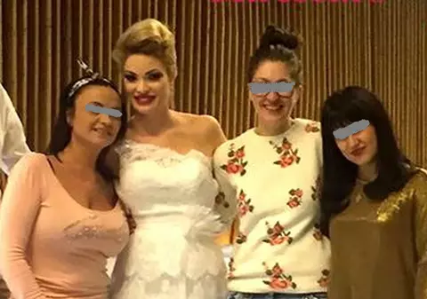 Bat clopotele de nuntă? Valentina Pelinel, dată de gol la Târgul de mirese