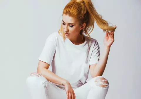 Află ce vedetă va face nuntă mare la vară! E o artistă foarte cunoscută