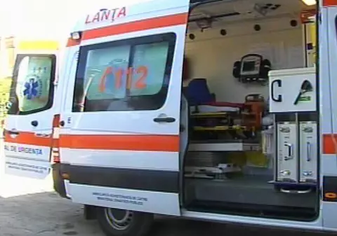 Caz revoltător în Vaslui. O asistentă a jefuit un pacient aflat pe targă