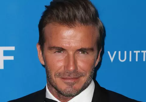 Tunsoarea lui David Beckham e istorie! Un nou trend face furori printre masculi!