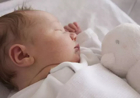 Bugatti, Bekali, Arsenie, printre numele alese pentru copiii născuţi în Timişoara anul trecut! Care sunt cele mai uzuale prenume alese!