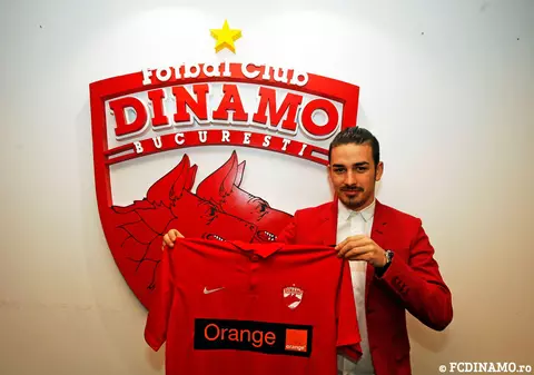 Hanca n-a venit cu helanca! Dinamo a adus un mijlocaș care a impresionat, la prezentare, prin eleganța vestimentară! Pleacă un alt mijlocaș