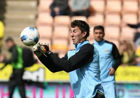 A schimbat clubul, nu și norocul! ^Pantilimon - spectator la Watford