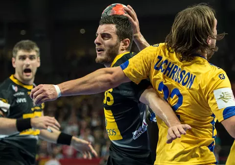 Victorii pentru favorite în grupele principale de la Euro