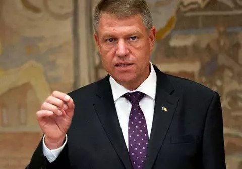 Iohannis a semnat! Președinții de partide pot beneficia de protecția SPP