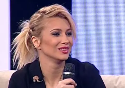 Lora se pregătește să devină mămică! "Toată lumea îmi prezice că va fi băiat"