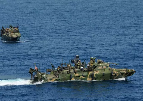 Marinarii americani capturaţi de Teheran şi-au cerut scuze că au intrat în apele teritoriale iraniene | VIDEO