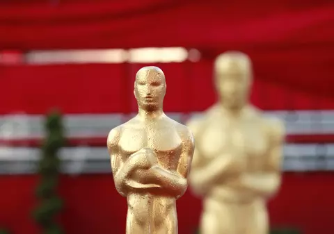 Doi români la Oscar! Filmul „Youth" în care joacă Mădălina Ghenea, pe lista nominalizărilor!