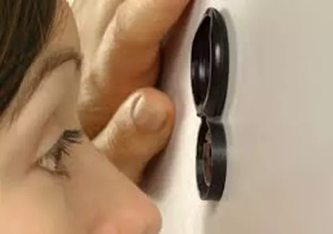 Românii și-au pierdut complet încrederea în bănci. Din martie, DATORNICII NU VOR MAI FI HĂRȚUIȚI