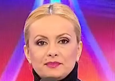 Simona Gherghe, urare în direct pentru două persoane importante din viaţa ei, de Sf. Ion