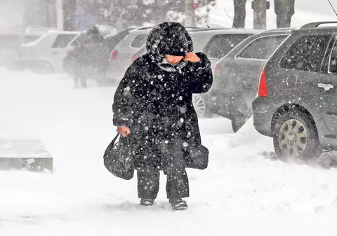 Soția perfectă s-a născut la Galați! A mers 20 de ore prin frig ca să îi ducă soțului mâncare!