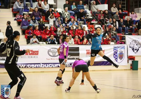 Liga Campionilor, handbal feminin: ^Gyor - CSM București 28-22. Joc modest al româncelor