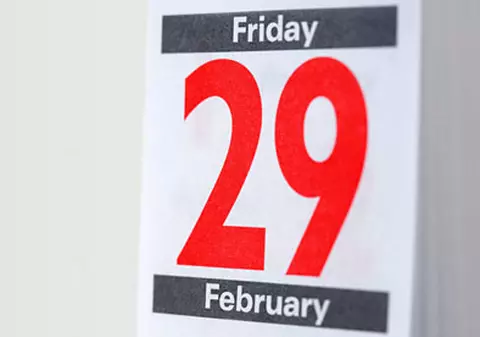 O raritate! 12.000 de români vor avea parte de aniversări de pomină luna aceasta!