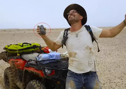 Cel mai vechi obiect de pe Pământ, descoperit în Australia! Are 4,5 miliarde de ani