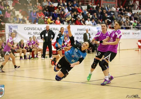 CSM București a surclasat HCM Rm. Vâlcea