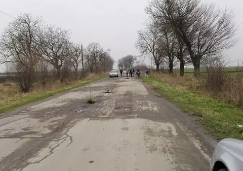 INS: România are 747 de kilometri de autostradă şi peste 10.000 de kilometri de drumuri de pământ