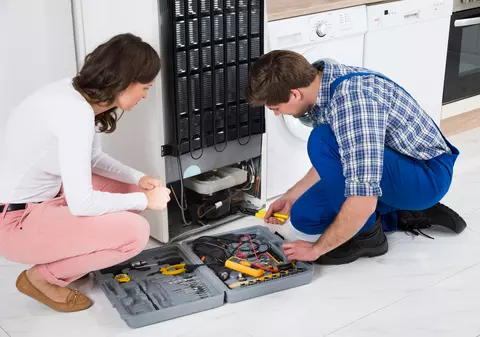 VESTE BUNĂ pentru toți românii! Comercianții vor fi obligați să repare sau să înlocuiască, în 15 zile, produsele aflate în garanție