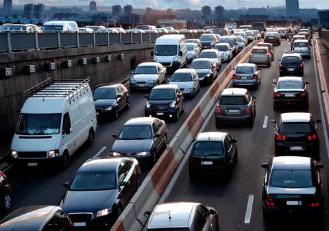 Ce nu știi despre taxa de drum. Pentru a merge la aeroport, ai nevoie de rovinietă?