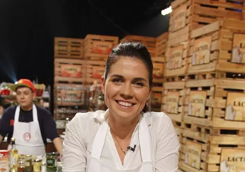 I-au ars banii Aidei Parascan. Flăcările au mistuit banii câștigați la Masterchef