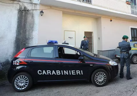 Gestul şocant al unui român din Italia. Şi-a anunţat sinuciderea pe Facebook şi s-a aruncat în lac