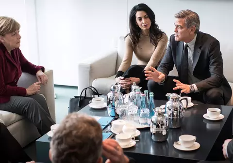 George și Amal Clooney, la discuții aprinse cu Angela Merkel. Despre ce au vorbit