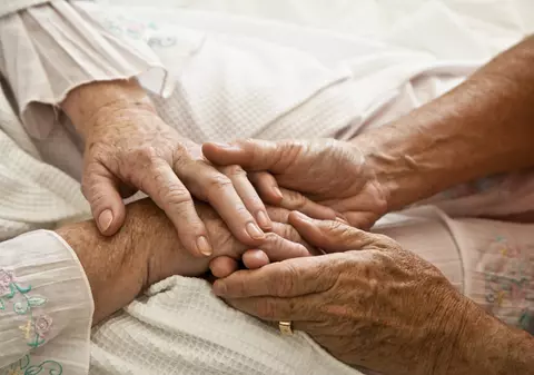 Lecție de iubire. Gestul emoționant al unei femei, după 68 de ani de căsnicie