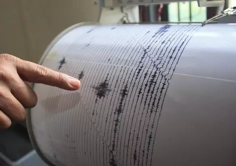 CUTREMUR noaptea trecută în România! Numărul seismelor din 2016 a trecut de 40