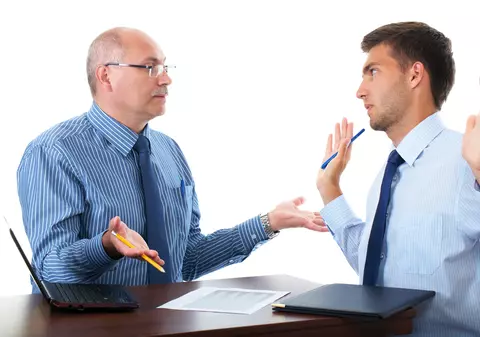 NU trebuie să dai CNP-UL!  Ce date personale ţi se pot cere pentru completarea cărţii de imobil