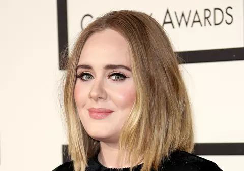 PREMIILE GRAMMY 2016. Adele a avut probleme cu sunetul în timpul show-ului | VIDEO
